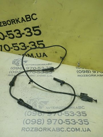 Датчик АБС задній правий 479005AA0A NISSAN