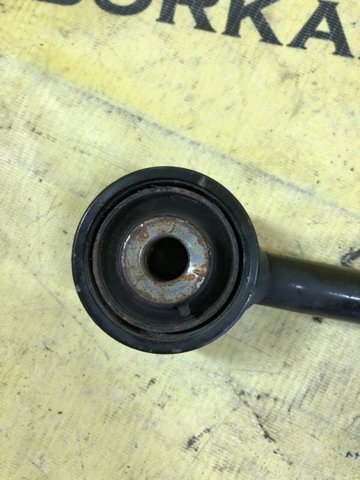 Задня поперечна тяга 487100E090 TOYOTA