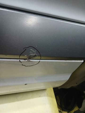 Двері задні в зборі 4M0833052E VAG