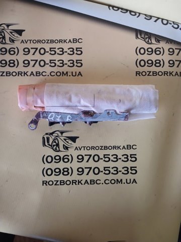 Подушка Айрбег спинки сидіння правого 4M0880242D VAG