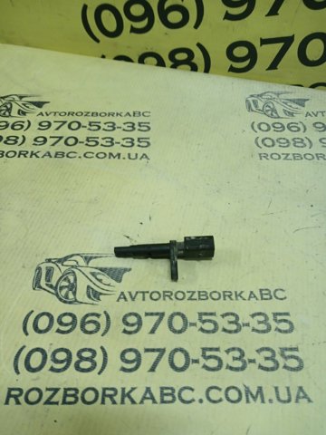 Датчик АБС (ABS) задній 4M0927807B VAG