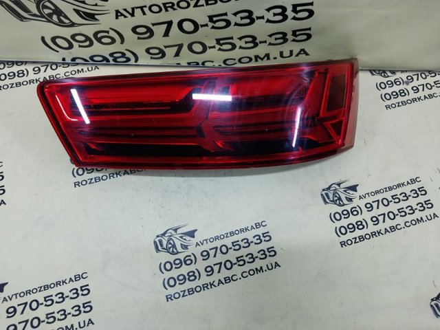 Ліхтар задній правий 4M0945094L VAG
