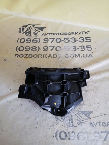 Кронштейн бампера заднього, правий 4M8807394 VAG