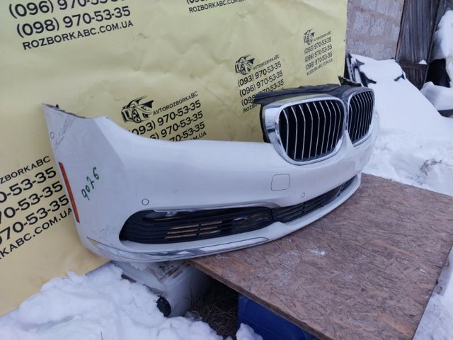 Бампер передній 51117402816 BMW