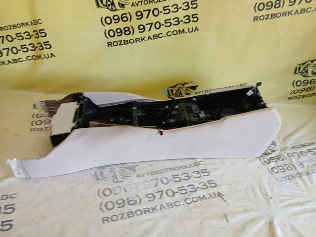 Центральна консоль торпеди 51166833920 BMW