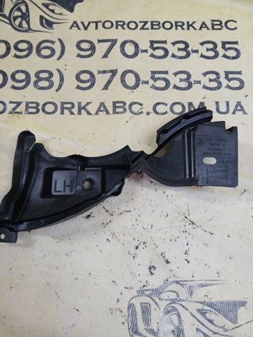 Накладка ринви задня ліва 51767329401 BMW