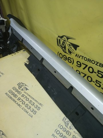 Накладка зовнішня (молдинг) порога, правий 51777332328 BMW
