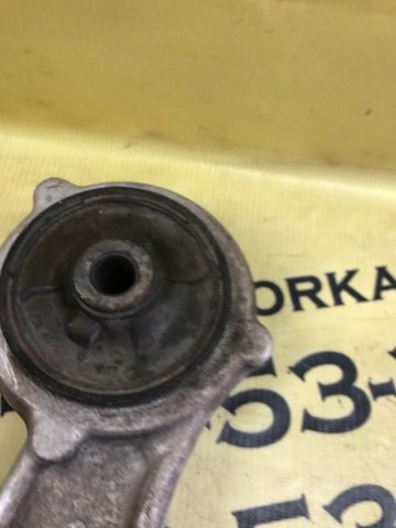 Поперечний важіль 545015AA0B NISSAN