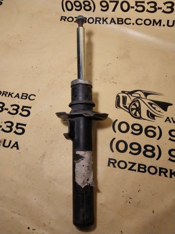 Амортизатор передній 561413031K VAG