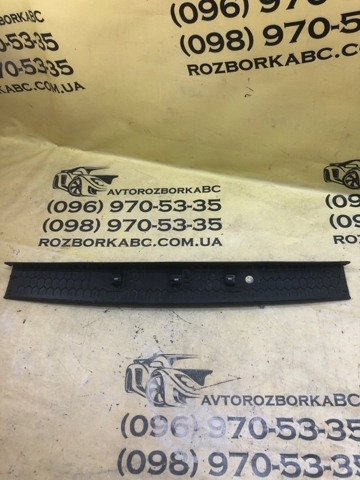 Оббивка дверей задка кузова 5NN867707 VAG