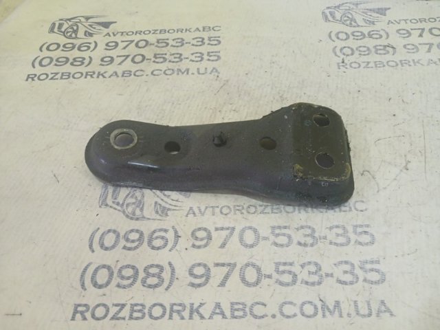 Кронштейн передньої балки 5Q0199518G VAG