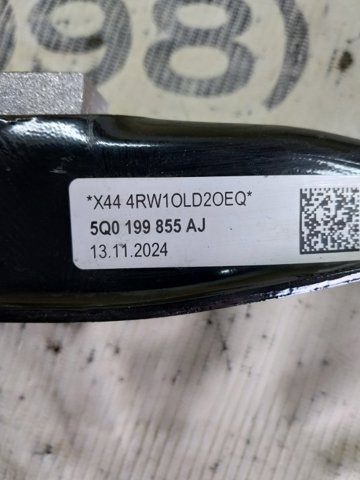 Подушка (опора) двигуна, задня 5Q0199855AJ VAG