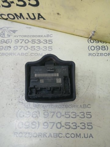 Блок комфорту передніх дверей 5Q0959593K VAG