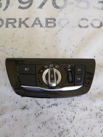 Перемикач світла фар, на "торпеді" 61319472967 BMW