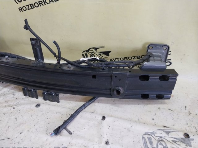 Балка бампера переднього 620306MD0A NISSAN