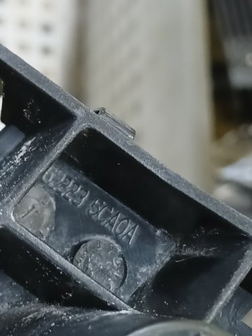 Кріплення бампера 622235CA0A NISSAN
