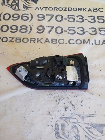 Задня ліва внутрішня фара 63217350695 BMW