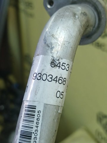 Шланг кондиціонера, від випарника до компресора 64539303468 BMW