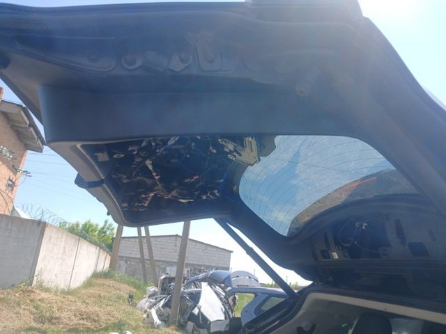 Двері багажника 670050E530 TOYOTA