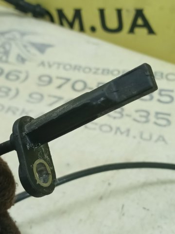 Датчик АБС (ABS) задній 68141898AC CHRYSLER