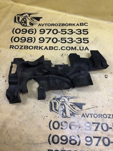 Кронштейн бампера переднього, правий 71108T2AA00 HONDA