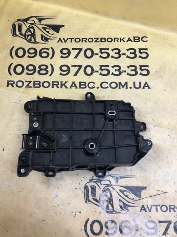 Кріплення / підставка акумулятора (АКБ) 744040R060 TOYOTA