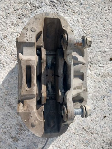 Супорт гальмівний, передній, лівий 80A615107A VAG