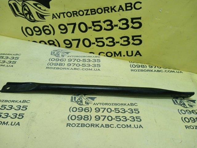 Розпірка передніх стійок підвіски, ліва 80A805645 VAG