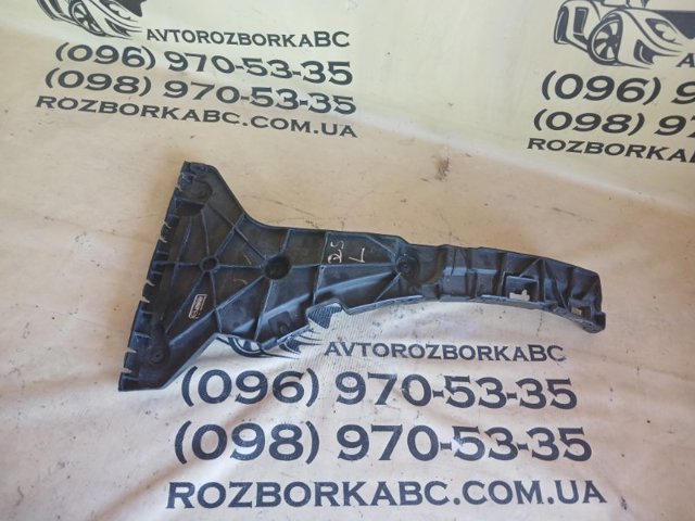 Направляюча заднього бампера, ліва 80A807453 VAG