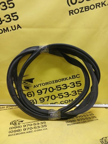 Ущільнювач дверей задка кузова 80A827705A VAG