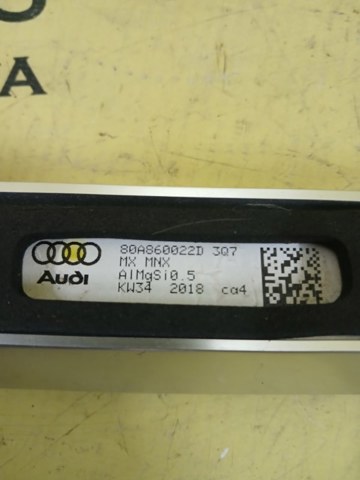 Автомобільний рейлінг на дах правий 80A860022D VAG