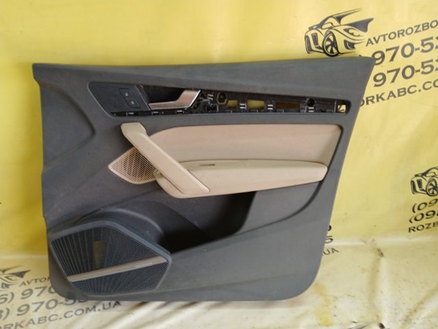 Пластик 80A867104ABLCA VAG