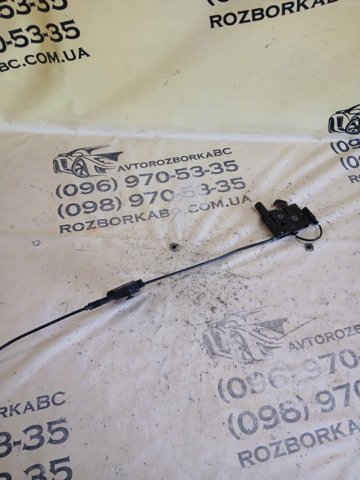 Замок кришки капота 83A823509 VAG