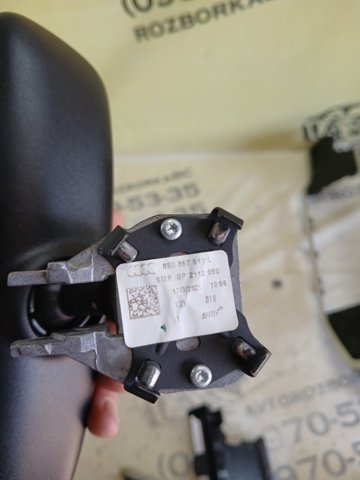 Дзеркало салону авто Ауді Ку 3