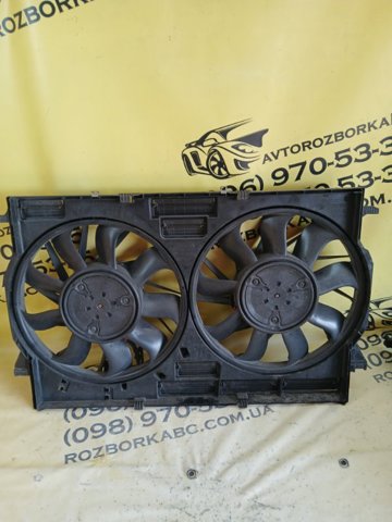 Облицювання рамки радіатора 8W0121003D VAG