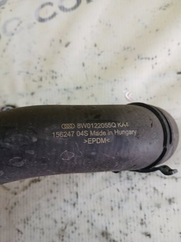 Шланг/патрубок радіатора охолодження, нижній 8W0122055Q VAG