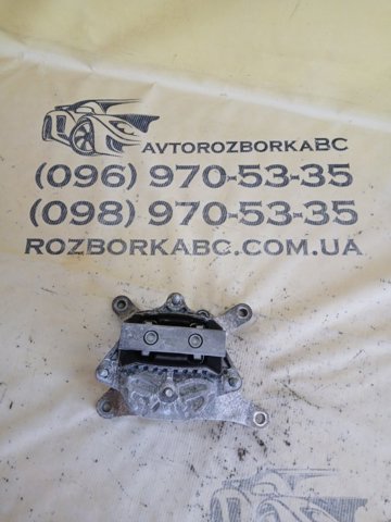 Подушка трансмісії (опора коробки передач) 8W0399156 VAG