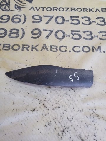 Спойлер переднього бампера, лівий 8W0853833 VAG