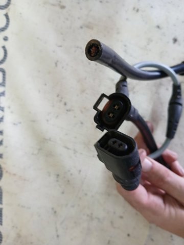 Провід датчика АБС передній лівий 8W0972251 VAG