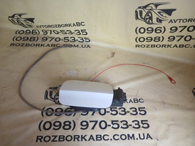 Ущільнювач заливної горловини паливного бака 8W8809906 VAG