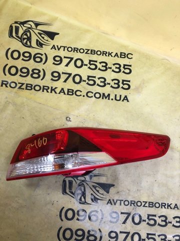 Фара задня права зовнішня 92402D5000 HYUNDAI