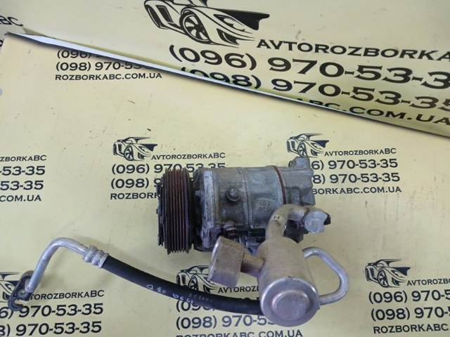 Компресор кліматичної установки 926005CA0A NISSAN