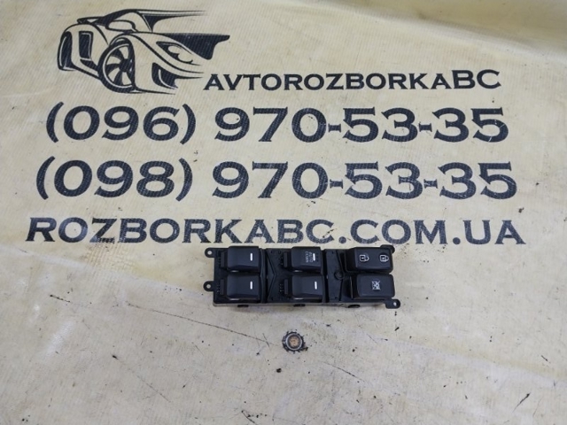 Кнопковий блок керування склопідіймачами передній лівий 93571A7000 HYUNDAI