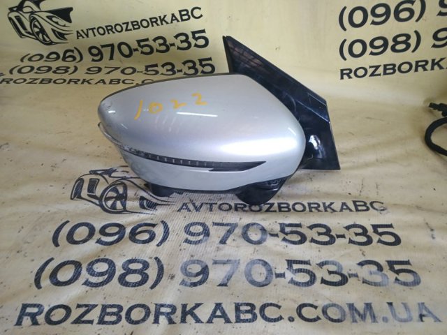 Праве бічне дзеркало 963015AA4C NISSAN
