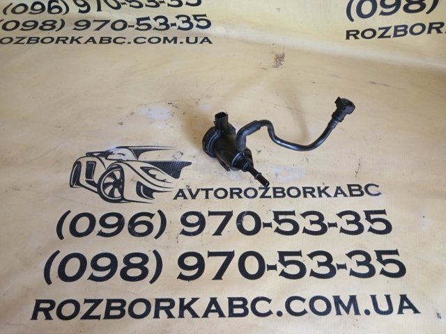 Клапан регенерації палива A0004760600 MERCEDES