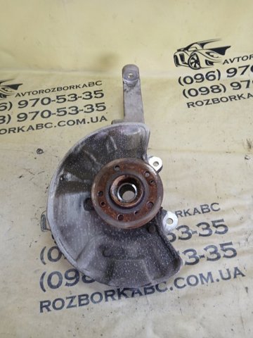 Кулак поворотний передній лівий A1663300920 MERCEDES