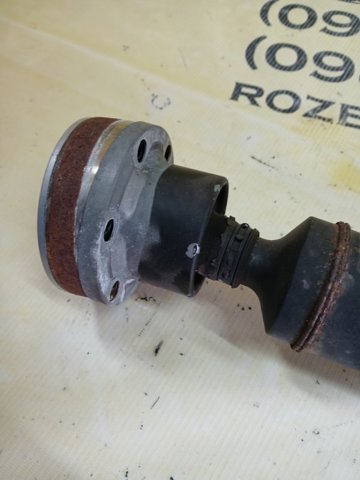 Кардан передній A1664108700 MERCEDES