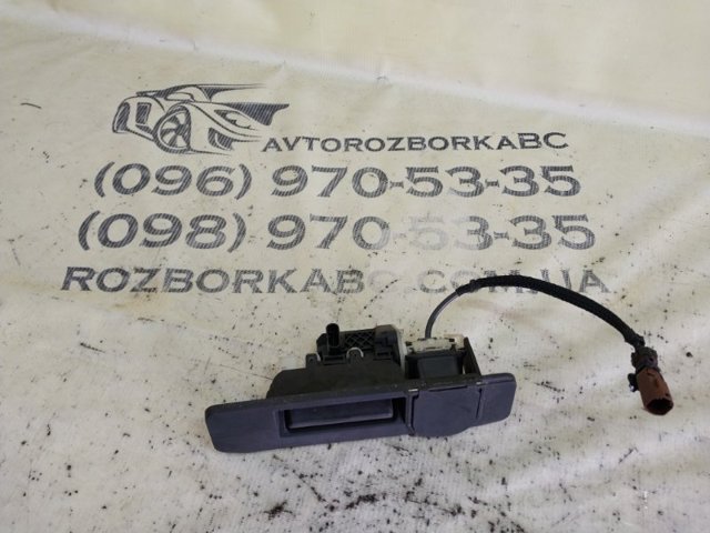 Ручка п'ятих дверей, зовнішня A1667500993 MERCEDES