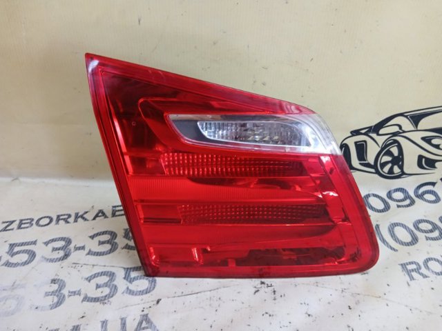 Задня ліва внутрішня фара A1668201164 MERCEDES
