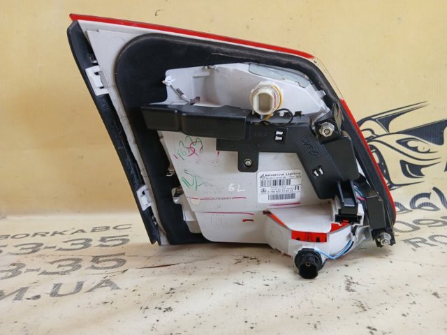 Стоп задній A1668201264 MERCEDES